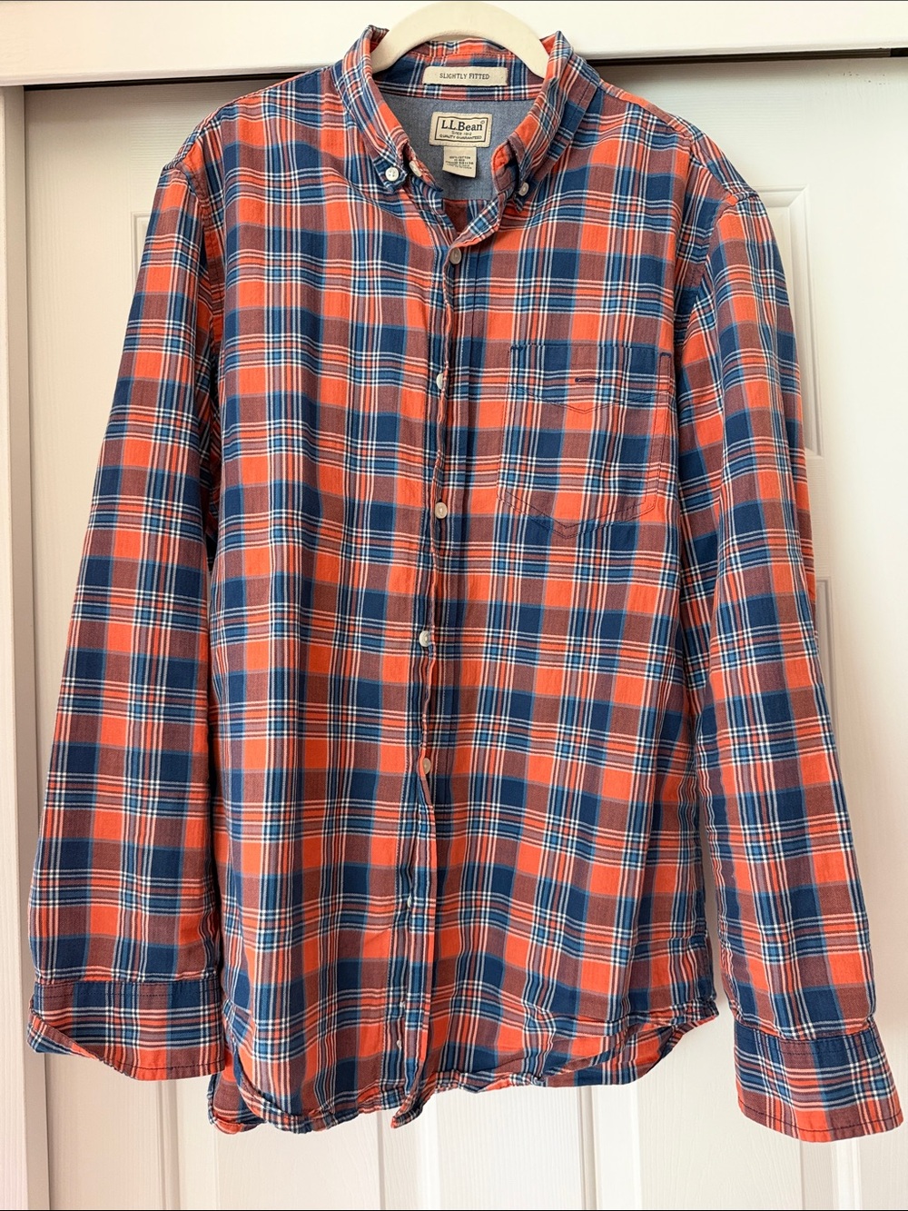 L.L. Bean Orange/Rust and Blue Plaid Button-Down Shirt men’s size M